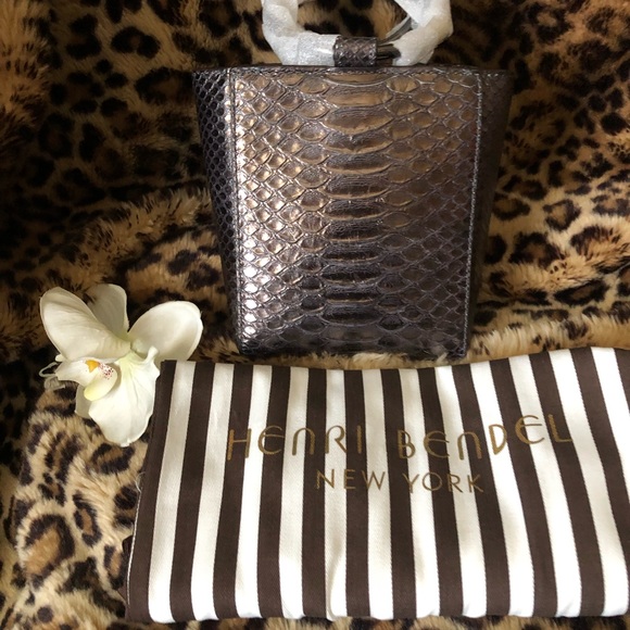 🔥BLACK FRIDAY SALE💥 🌹New Henri Bendel Marquis Snake Embossed Tote - Picture 5 of 10
